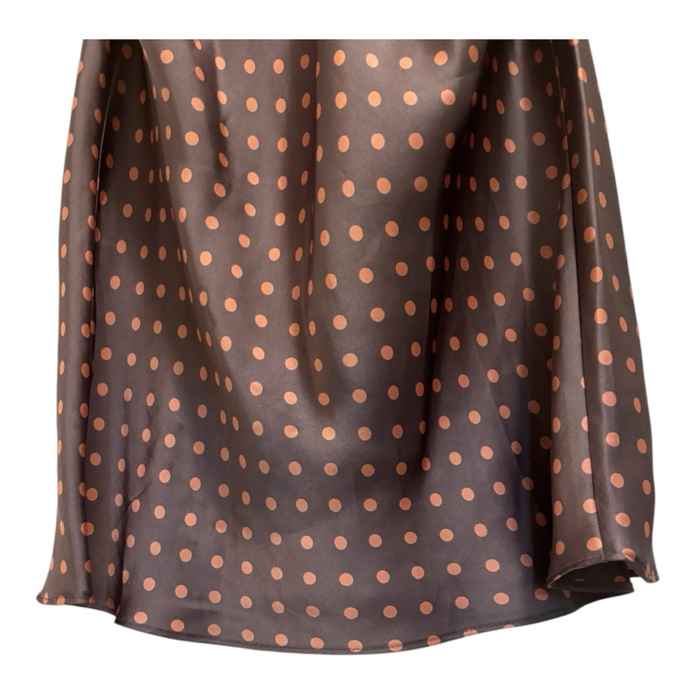 Violet & Claire Size M Brown/Orange Poker Dot Sleeveless Draped Neckline Blouse - Picture 6 of 15